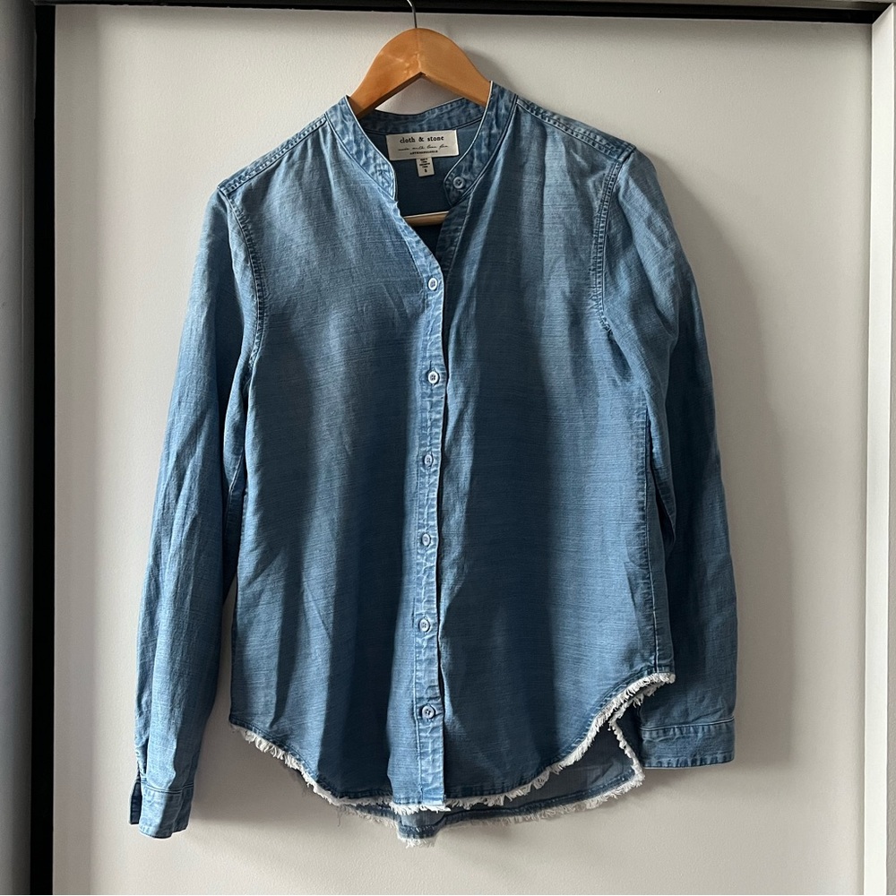 Anthropologie Cloth & Stone Chambray Button Down Shirt, Size S, Gently Worn